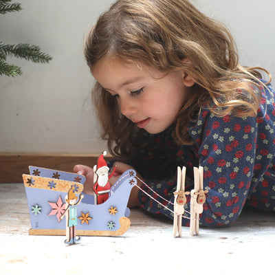 COTTON TWIST- Wooden Christmas Sleigh Scenery Craft Activity Kit