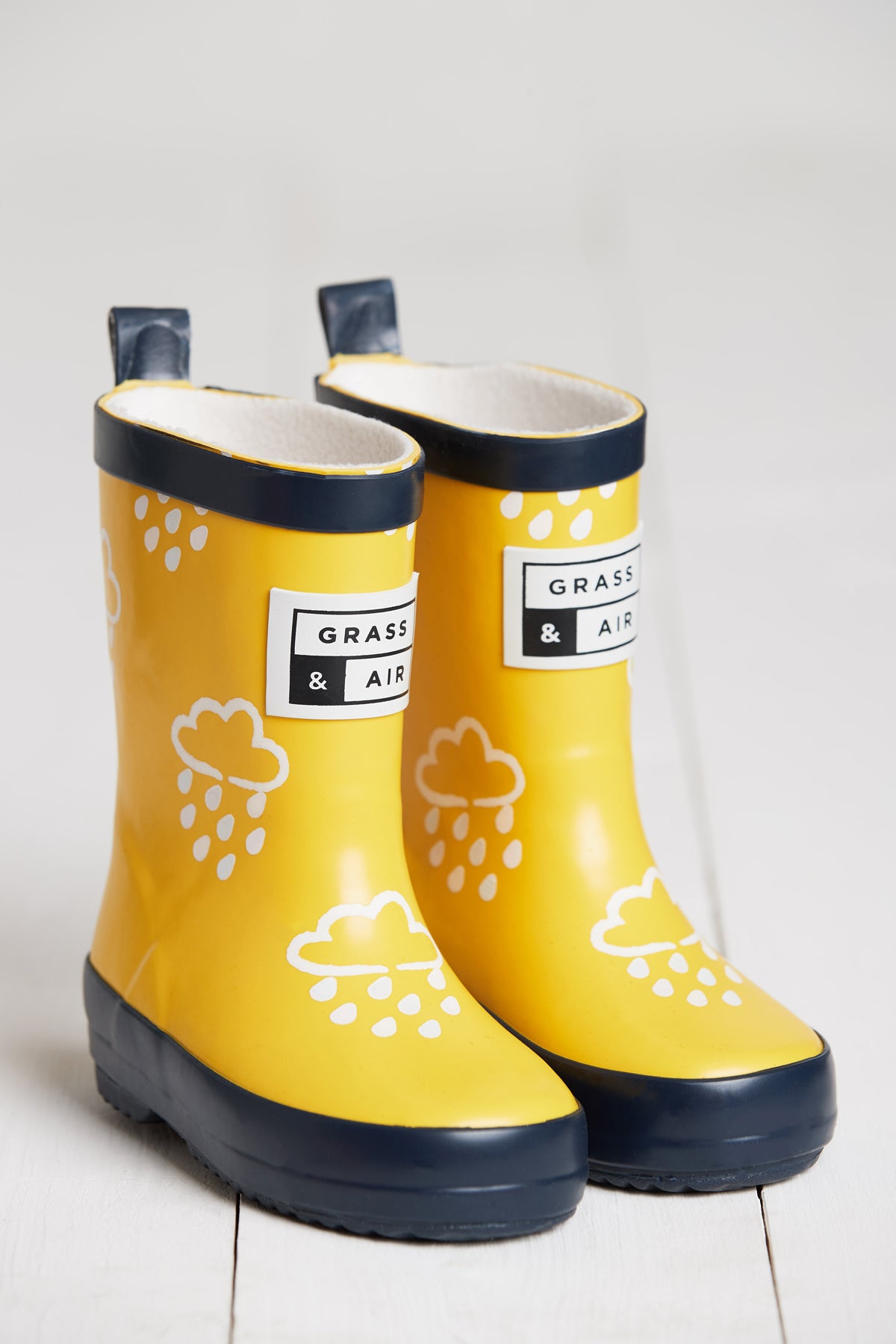GRASS & AIR - Infant Colour Changing Wellies Yellow